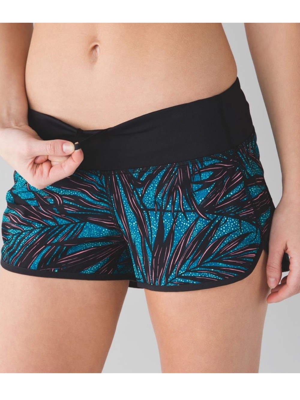 Lululemon Surf Short II Womens Shorts 4 Lace Tofino Teal Palm Print Reversible